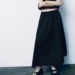Zara Voluminous Midi Skirt